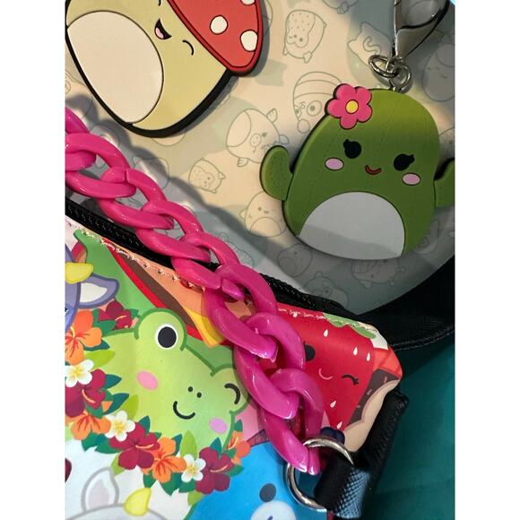 Squishmallows Bioworld purse gift set - Picture 4 of 8
